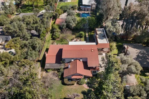 $1,100,000 | 2940 Garfield Avenue, Carmichael, CA 95608