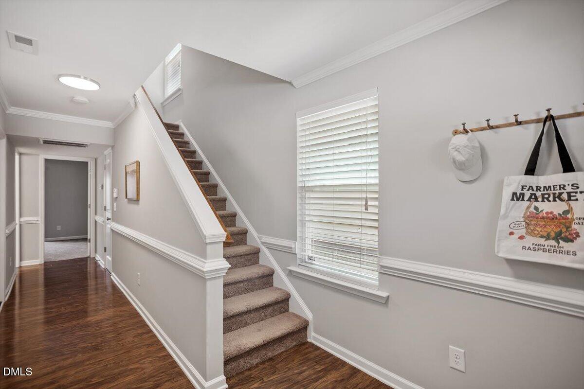 14 Prairie View Court Durham, NC 27703 - Photo 3 of 22