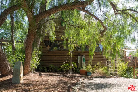 $2,499,000 | 20269 Croydon Lane, Topanga, CA 90290