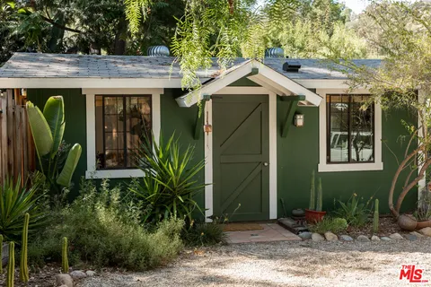 $2,499,000 | 20269 Croydon Lane, Topanga, CA 90290