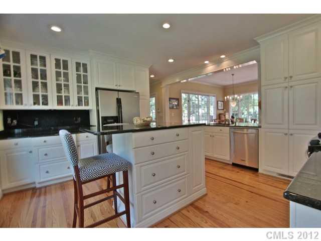2525 Pinewood Road Gastonia, NC 28054 - Photo 3 of 16 Gallery Image 3