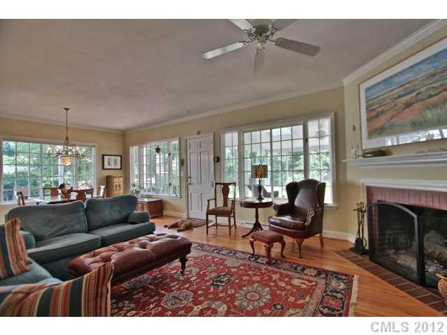 2525 Pinewood Road Gastonia, NC 28054 - Photo 5 of 16 Gallery Image 5