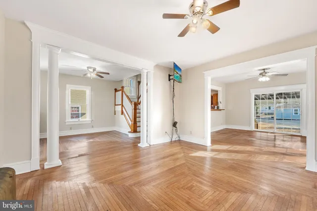 a view of an empty room and window