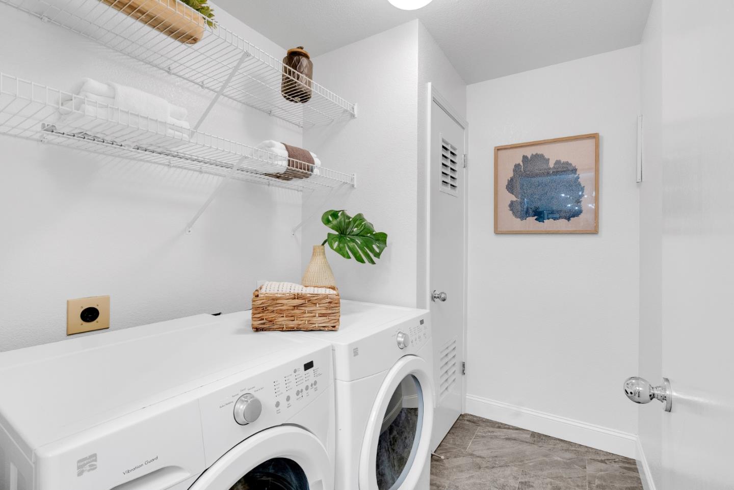 601 Arcadia Terrace, Unit 202 Sunnyvale, CA 94085 - Photo 16 of 29