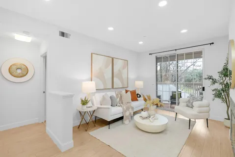 $788,000 | 601 Arcadia Terrace, Unit 202, Sunnyvale, CA 94085