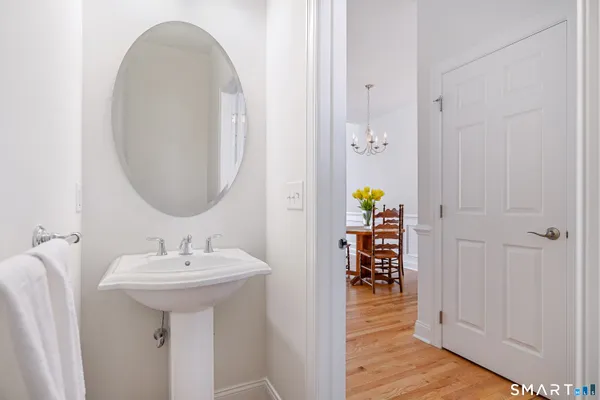 $624,900 | 23 Woods Lane, Unit 23, Newtown, CT 06470