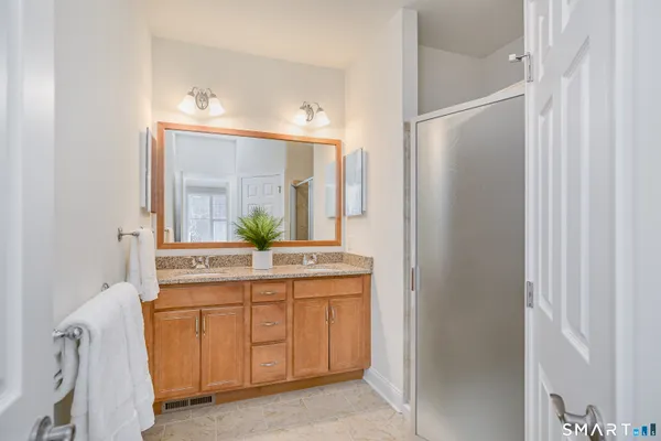 $624,900 | 23 Woods Lane, Unit 23, Newtown, CT 06470