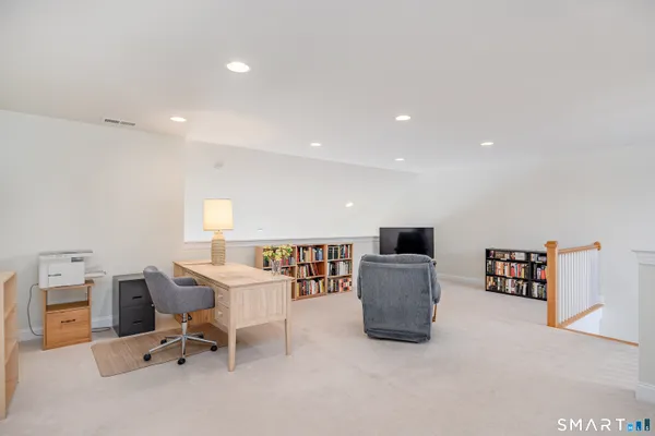 $624,900 | 23 Woods Lane, Unit 23, Newtown, CT 06470