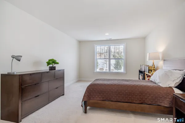 $624,900 | 23 Woods Lane, Unit 23, Newtown, CT 06470