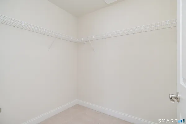 $624,900 | 23 Woods Lane, Unit 23, Newtown, CT 06470