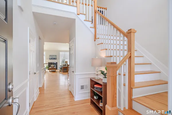 $624,900 | 23 Woods Lane, Unit 23, Newtown, CT 06470