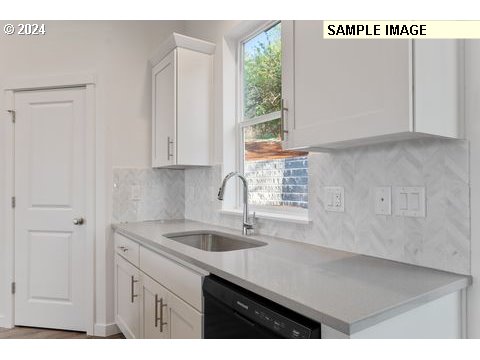 3455 Deerfern Road Eugene, OR 97403 - Photo 11 of 21 Gallery Image 11