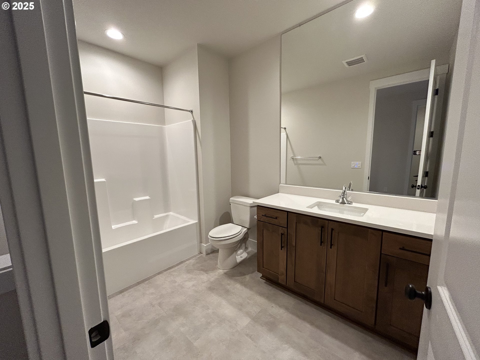 3455 Deerfern Road Eugene, OR 97403 - Photo 19 of 21 Gallery Image 19