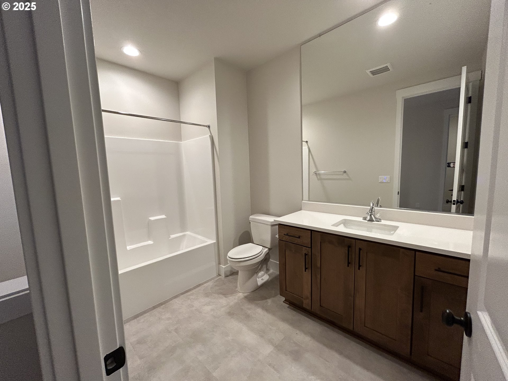 3455 Deerfern Road Eugene, OR 97403 - Photo 20 of 21 Gallery Image 20