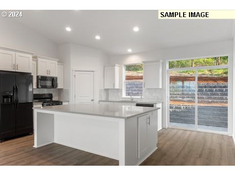 3455 Deerfern Road Eugene, OR 97403 - Photo 10 of 21 Gallery Image 10