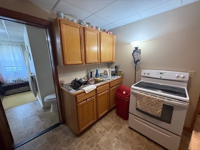 513-515 Whipple Street Fall River, MA 02724 - Photo 22 of 41 a kitchen with a stove and a sink