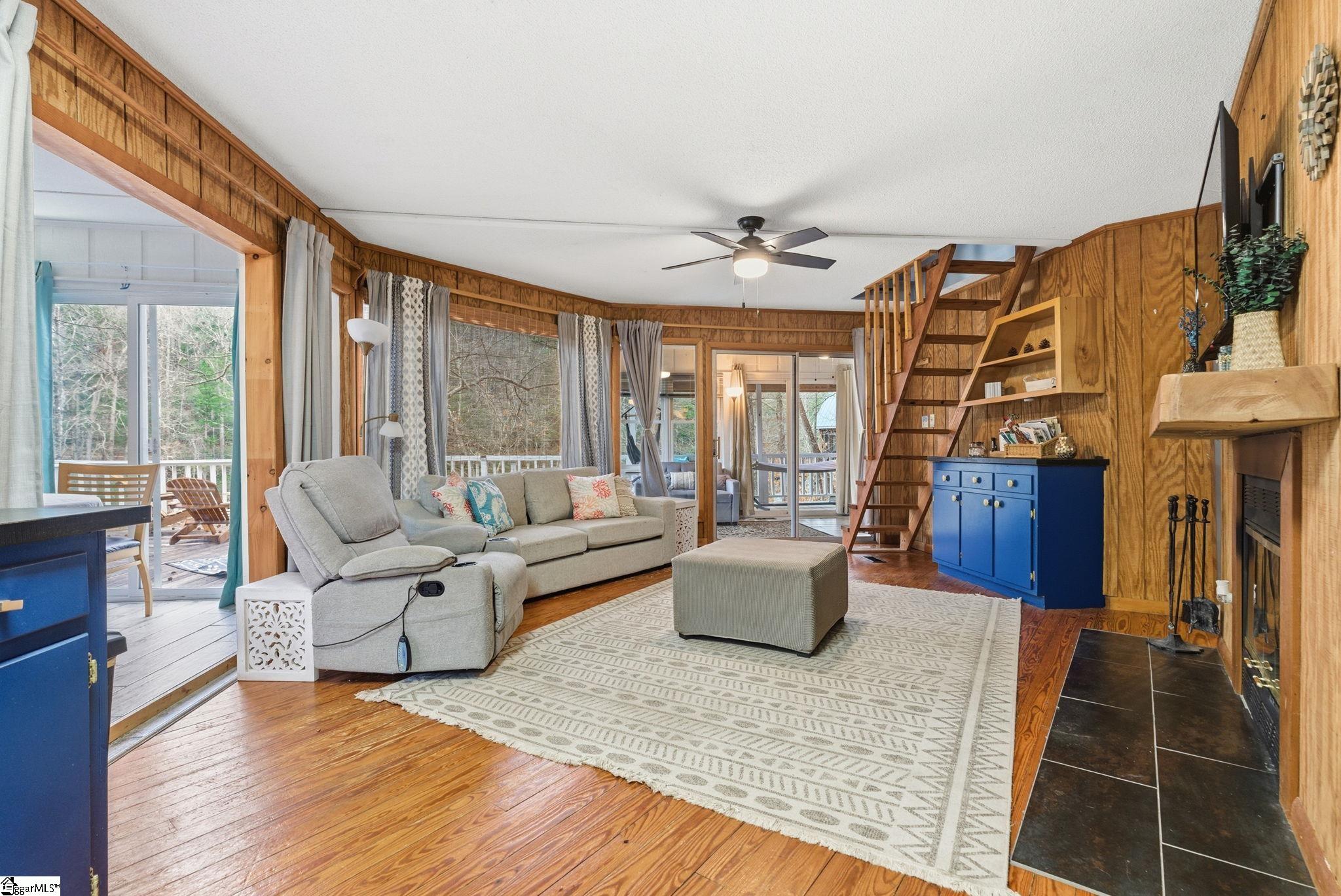 215 Nature Lane Mountain Rest, SC 29664 - Photo 5 of 25