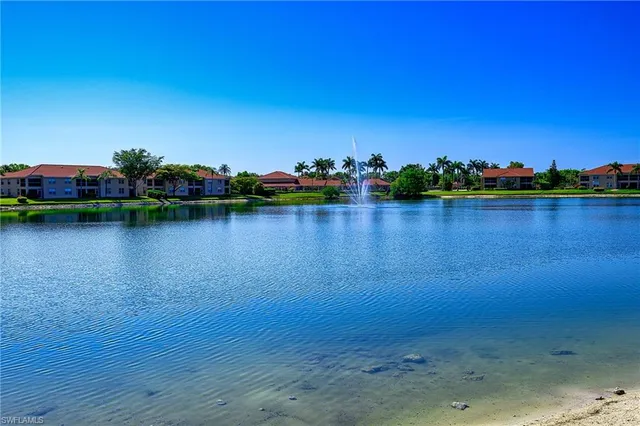 $2,900 | 2408 Millcreek Lane, Unit 204, Naples, FL 34119