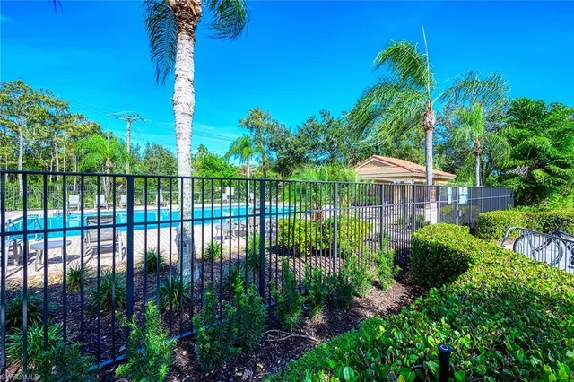 $2,900 | 2408 Millcreek Lane, Unit 204, Naples, FL 34119