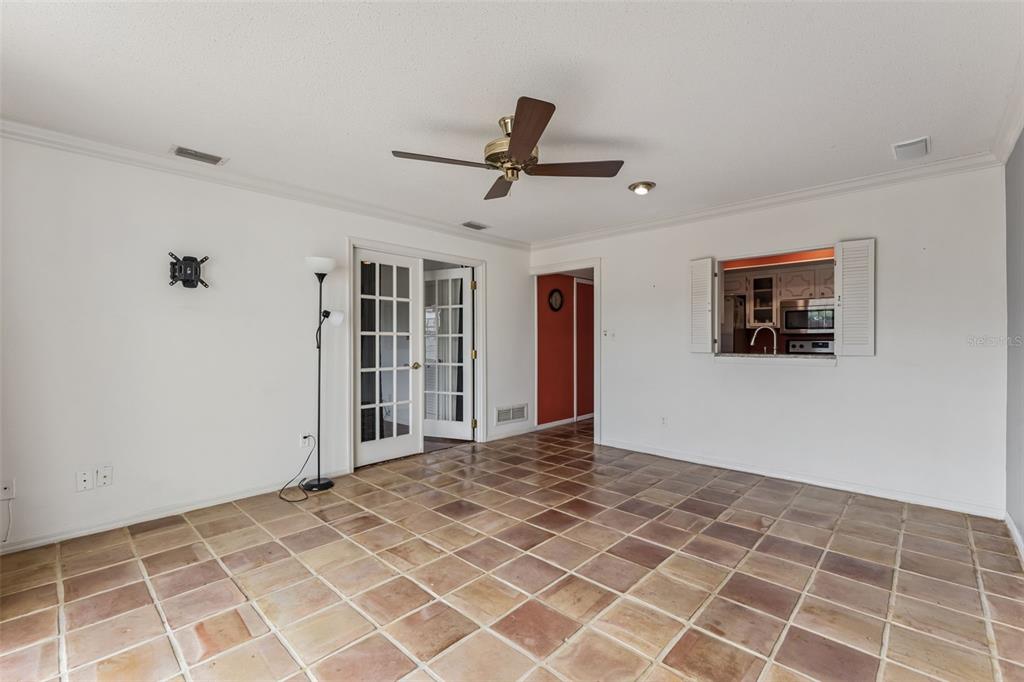 907 Hillary Court, Unit 5 Orlando, FL 32804 - Photo 4 of 32