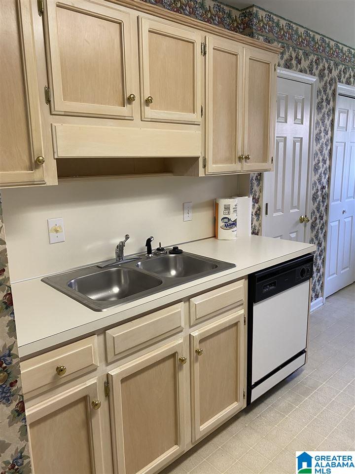 121 Ashford Way Alabaster, AL 35007 - Photo 7 of 12