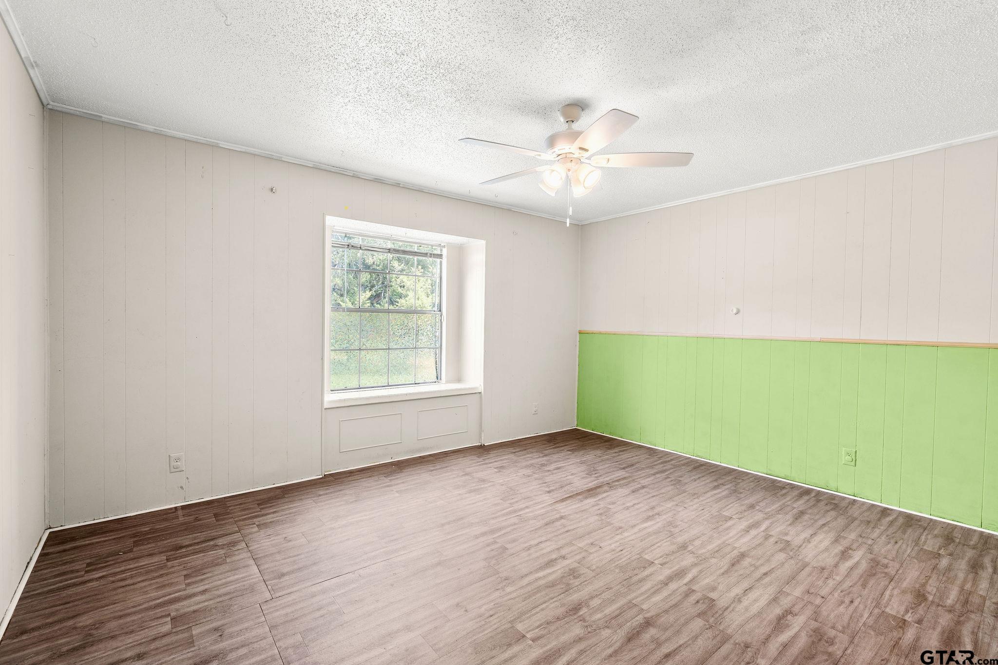 1006 Spring Street Longview, TX 75604 - Photo 12 of 27
