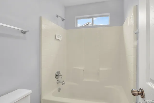 $3,200 | 10803 Sierra Ridge Drive, San Antonio, TX 78245