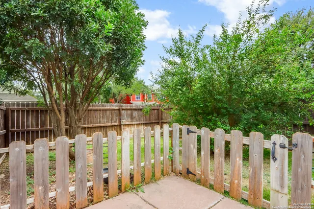 $3,200 | 10803 Sierra Ridge Drive, San Antonio, TX 78245