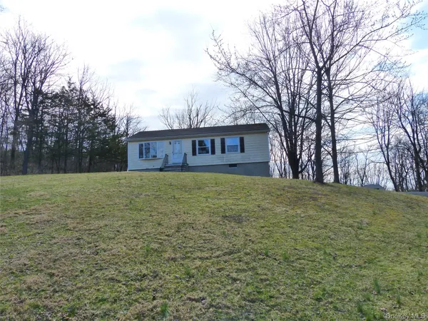$359,900 | 25 Liberty Corners Road, Pine Island, NY 10969