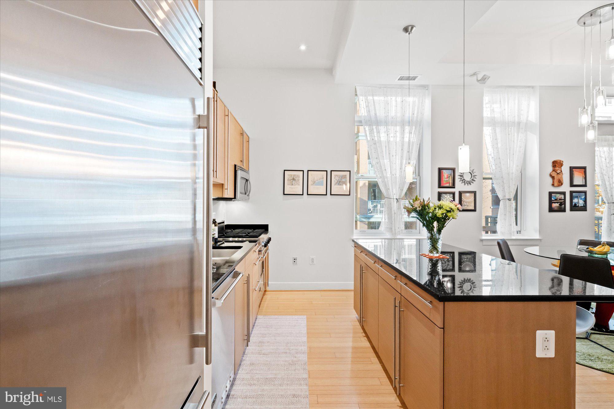 2425 L Street Northwest, Unit 324 Washington, DC 20037 - Photo 27 of 36