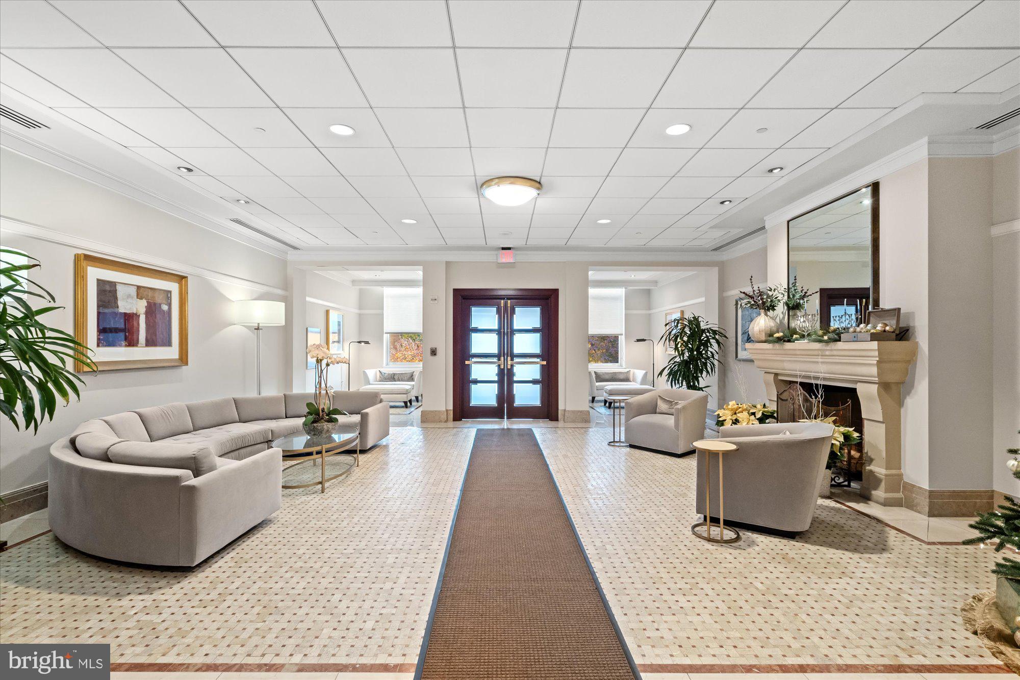 2425 L Street Northwest, Unit 324 Washington, DC 20037 - Photo 29 of 36