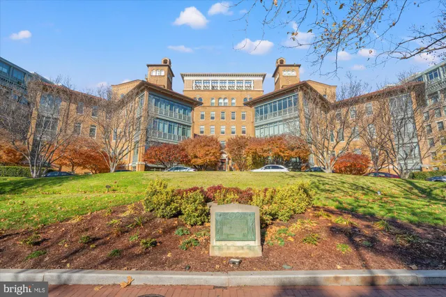 $739,000 | 2425 L Street Northwest, Unit 324, Washington, DC 20037