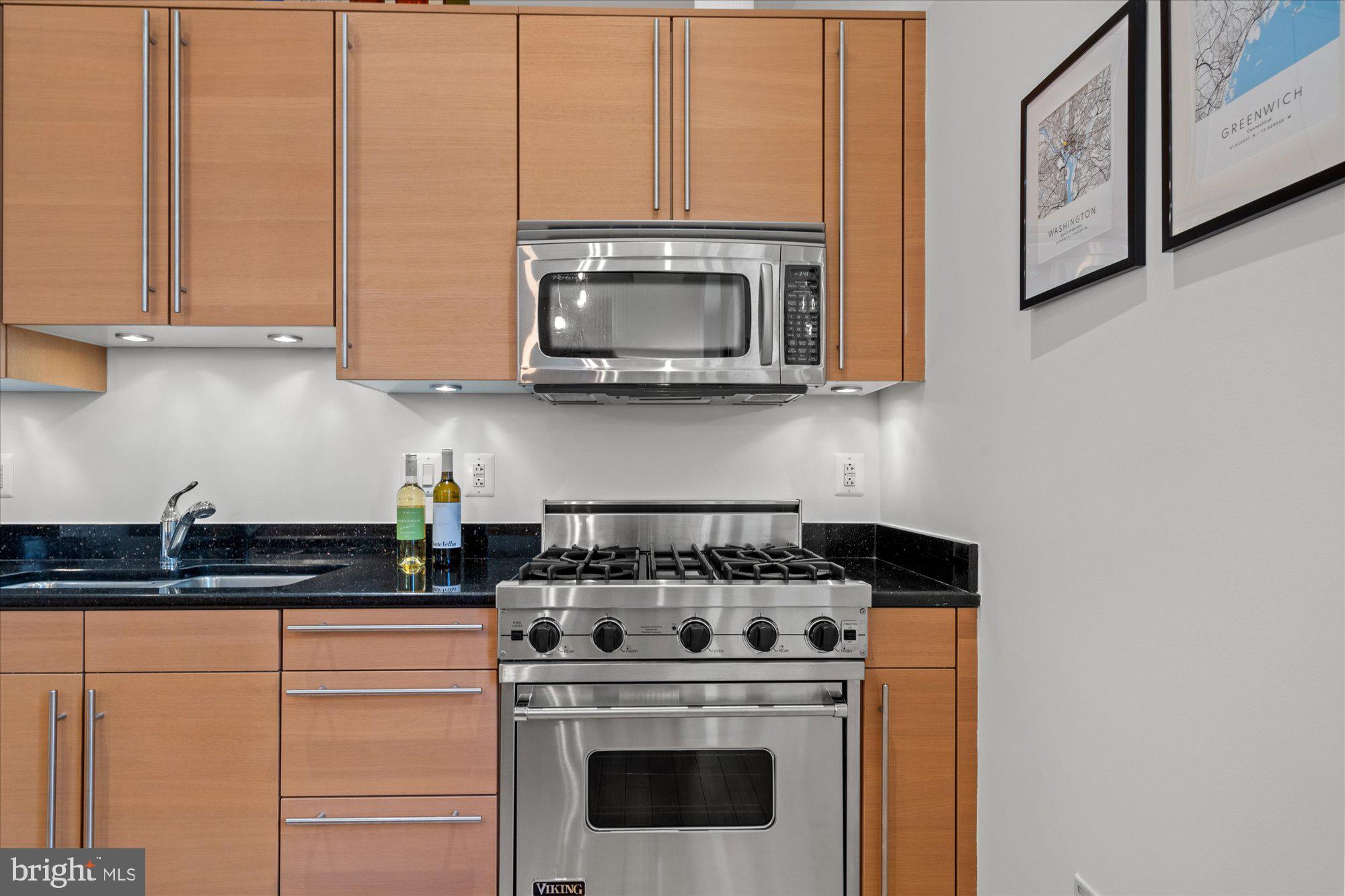 2425 L Street Northwest, Unit 324 Washington, DC 20037 - Photo 8 of 36