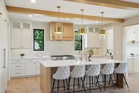 $2,850,000 | 3147 Lafayette Ridge Road, Minnetonka Beach, MN 55391