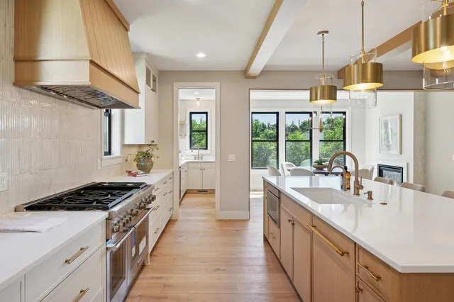 $2,850,000 | 3147 Lafayette Ridge Road, Minnetonka Beach, MN 55391