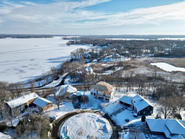 $2,850,000 | 3147 Lafayette Ridge Road, Minnetonka Beach, MN 55391