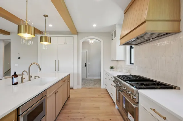 $2,850,000 | 3147 Lafayette Ridge Road, Minnetonka Beach, MN 55391