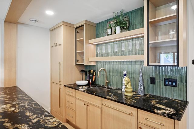 $2,850,000 | 3147 Lafayette Ridge Road, Minnetonka Beach, MN 55391