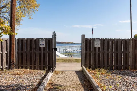 $3,050,000 | 3147 Lafayette Ridge Road, Minnetonka Beach, MN 55391