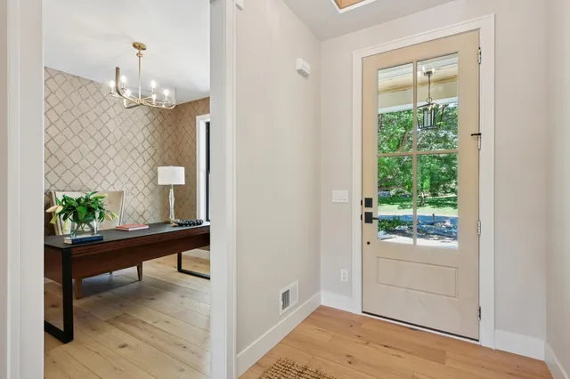 $2,850,000 | 3147 Lafayette Ridge Road, Minnetonka Beach, MN 55391