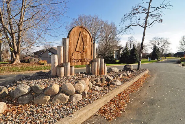 $2,850,000 | 3147 Lafayette Ridge Road, Minnetonka Beach, MN 55391