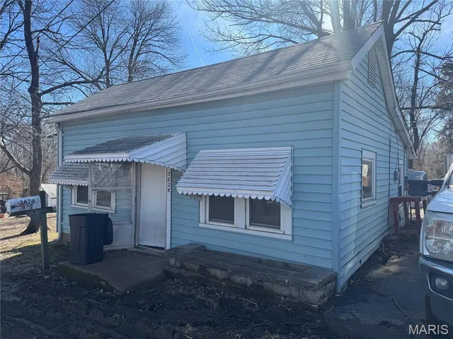 $44,900 | 3630 Brown Road, St. John, MO 63114