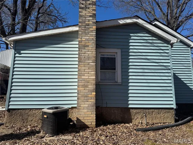 $44,900 | 3630 Brown Road, St. John, MO 63114