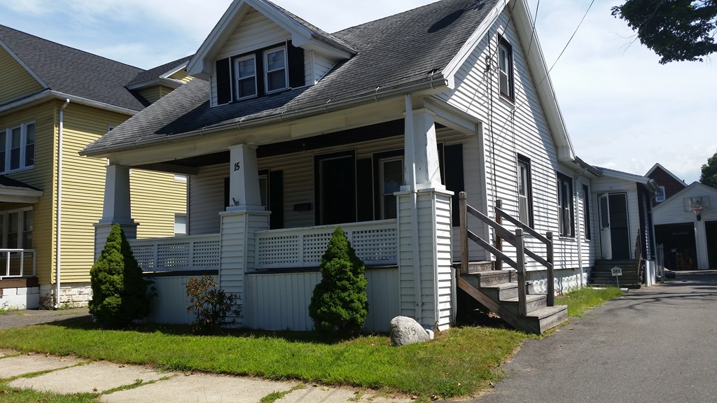 15 Sterling Street Springfield, MA 01107 - Photo 1 of 4 Gallery Image 1