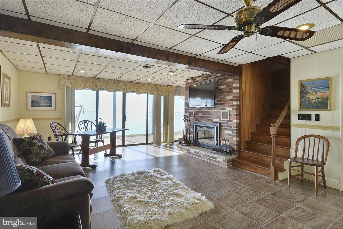 4798 Huntingfield Road Rock Hall, MD 21661 - Photo 19 of 30 Family Room