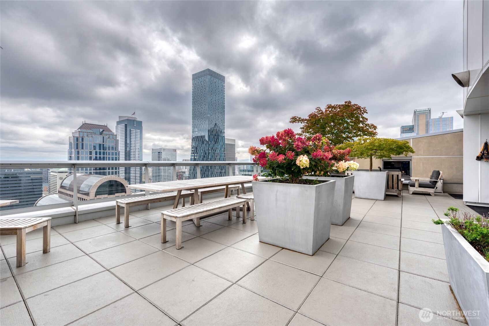 1521 2nd Avenue, Unit 2502 Seattle, WA 98101 - Photo 21 of 34