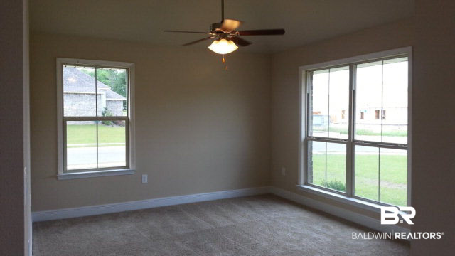 18882 Brixham Court Foley, AL 36535 - Photo 5 of 24 Living Room