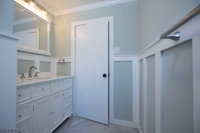 $425,000 | 313 County Road 519, Wantage, NJ 07461