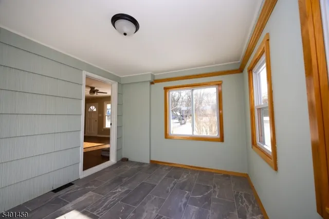 $425,000 | 313 County Road 519, Wantage, NJ 07461