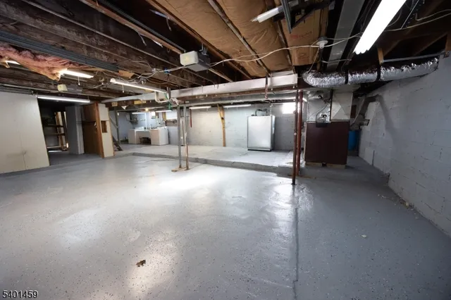 $425,000 | 313 County Road 519, Wantage, NJ 07461